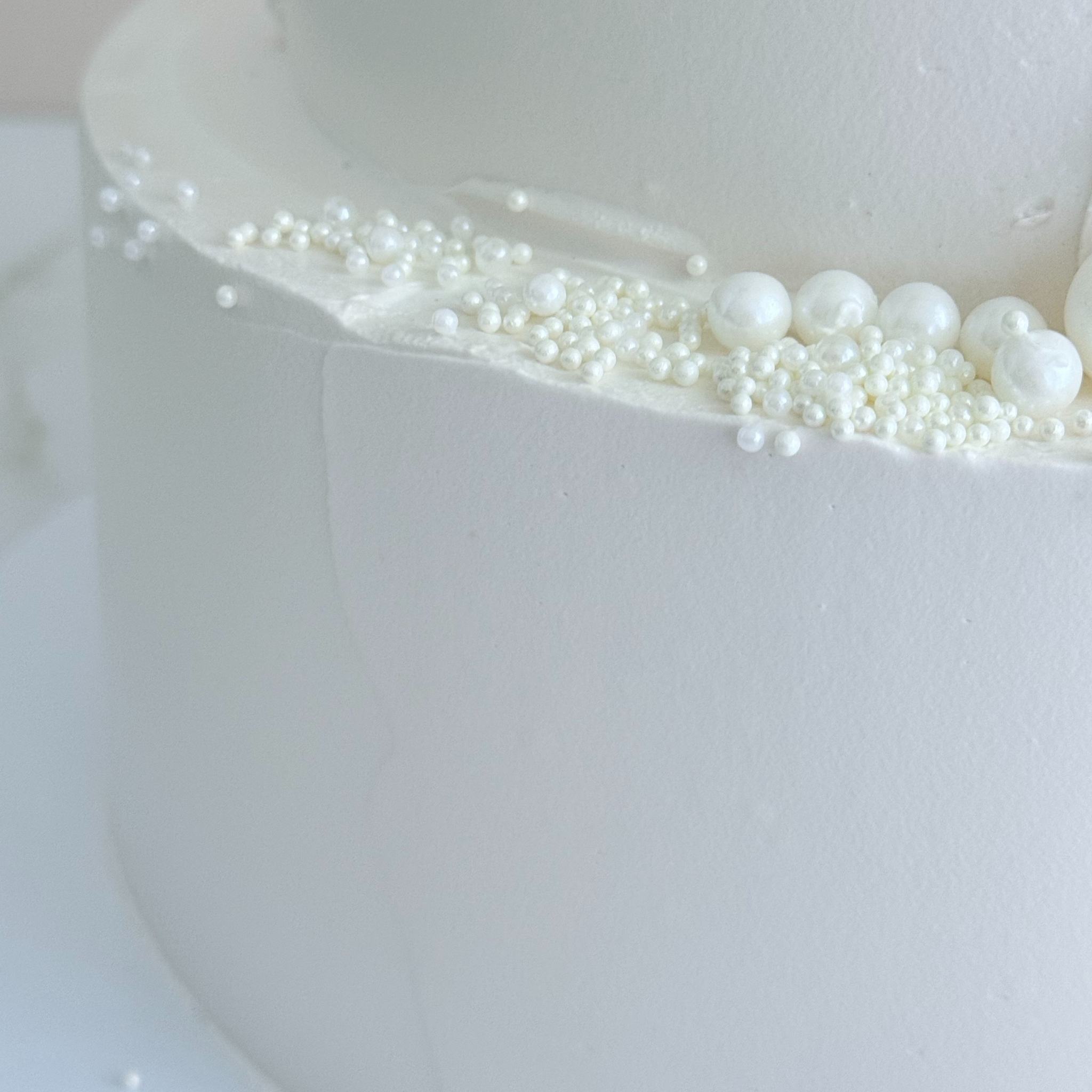 Red Rose Three Tier Cake - Cake Choice