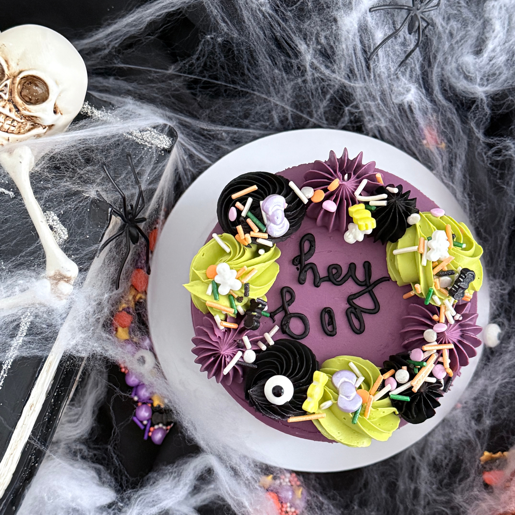 Boo-tiful Halloween Cake