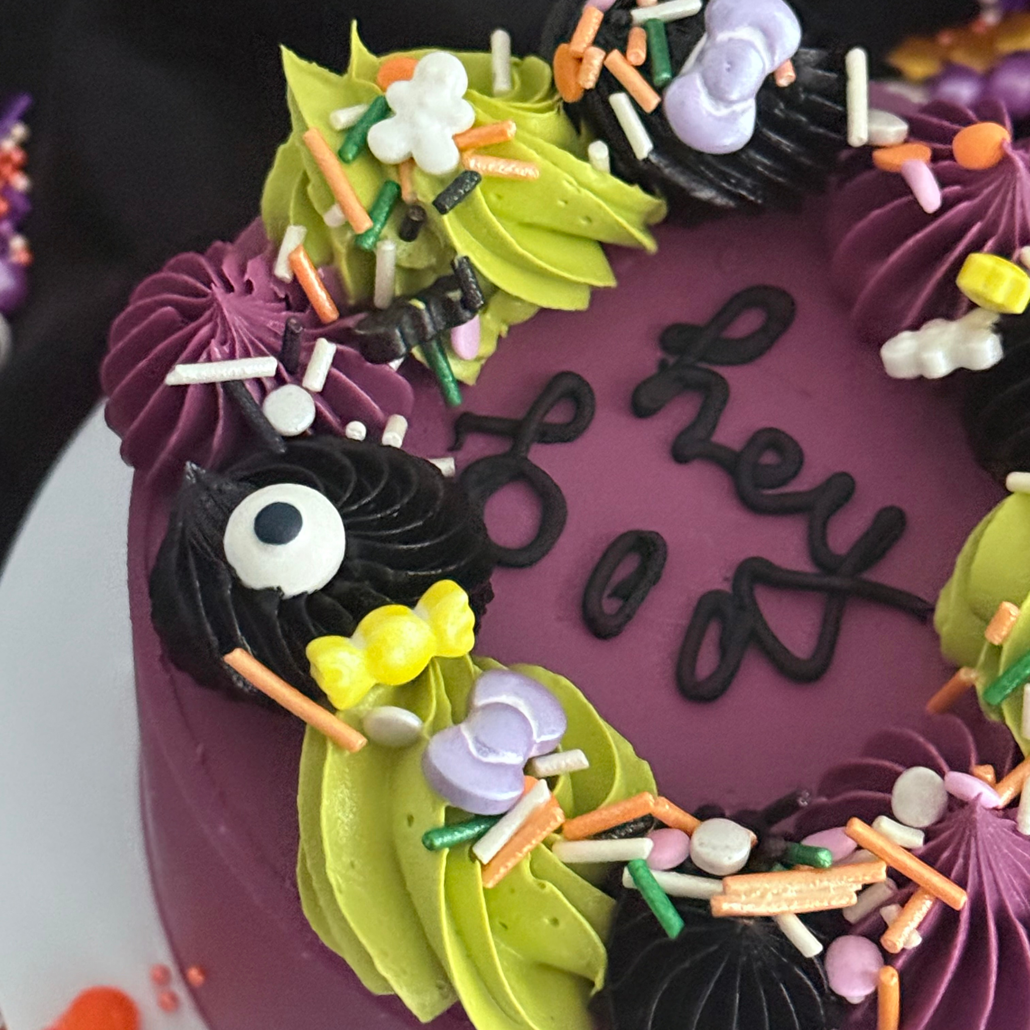 Boo-tiful Halloween Cake
