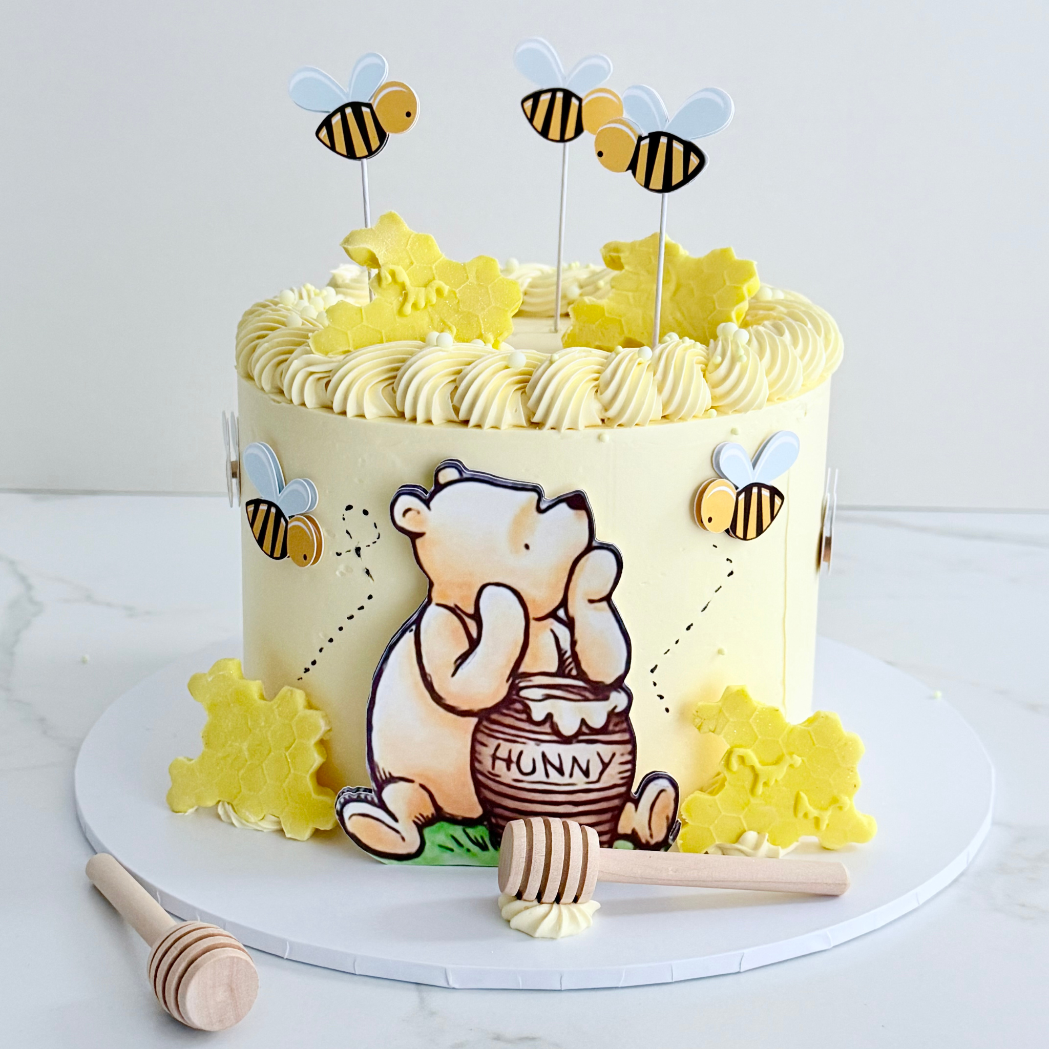 Winnie The Pooh Cake