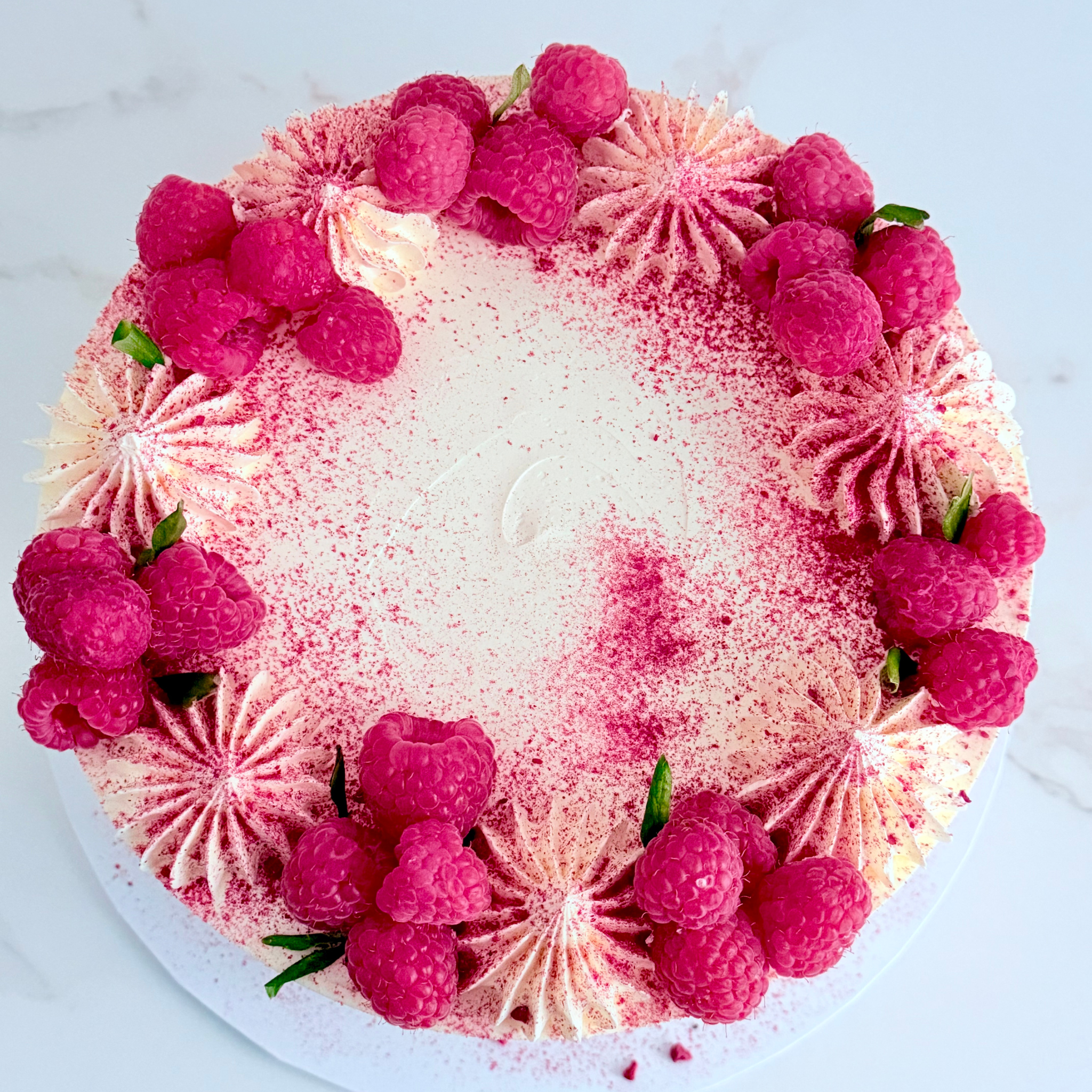 Vanilla & Raspberry Cake - Cake Choice