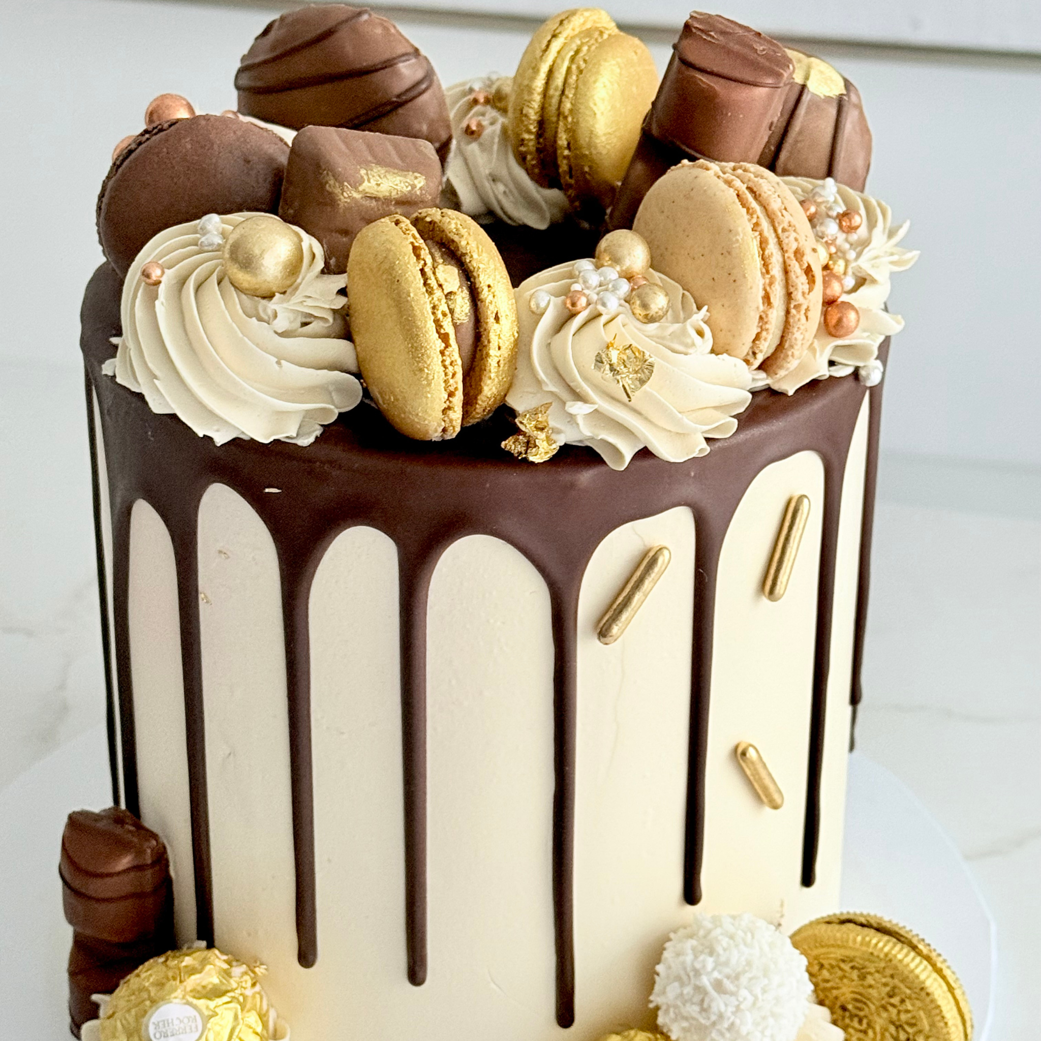 Cream & Gold Drip Cake - Cake Choice