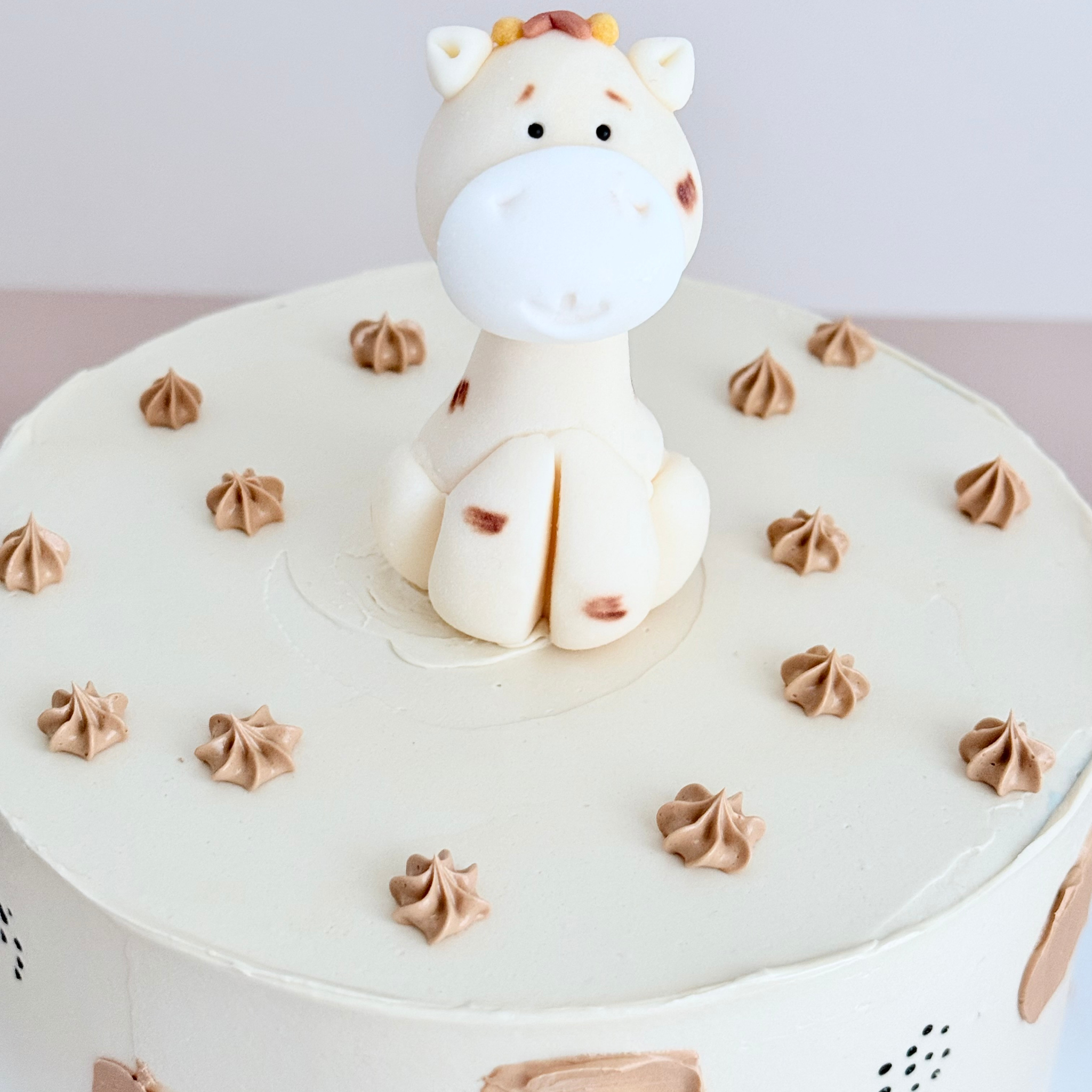 Baby Giraffe Cake - Cake Choice