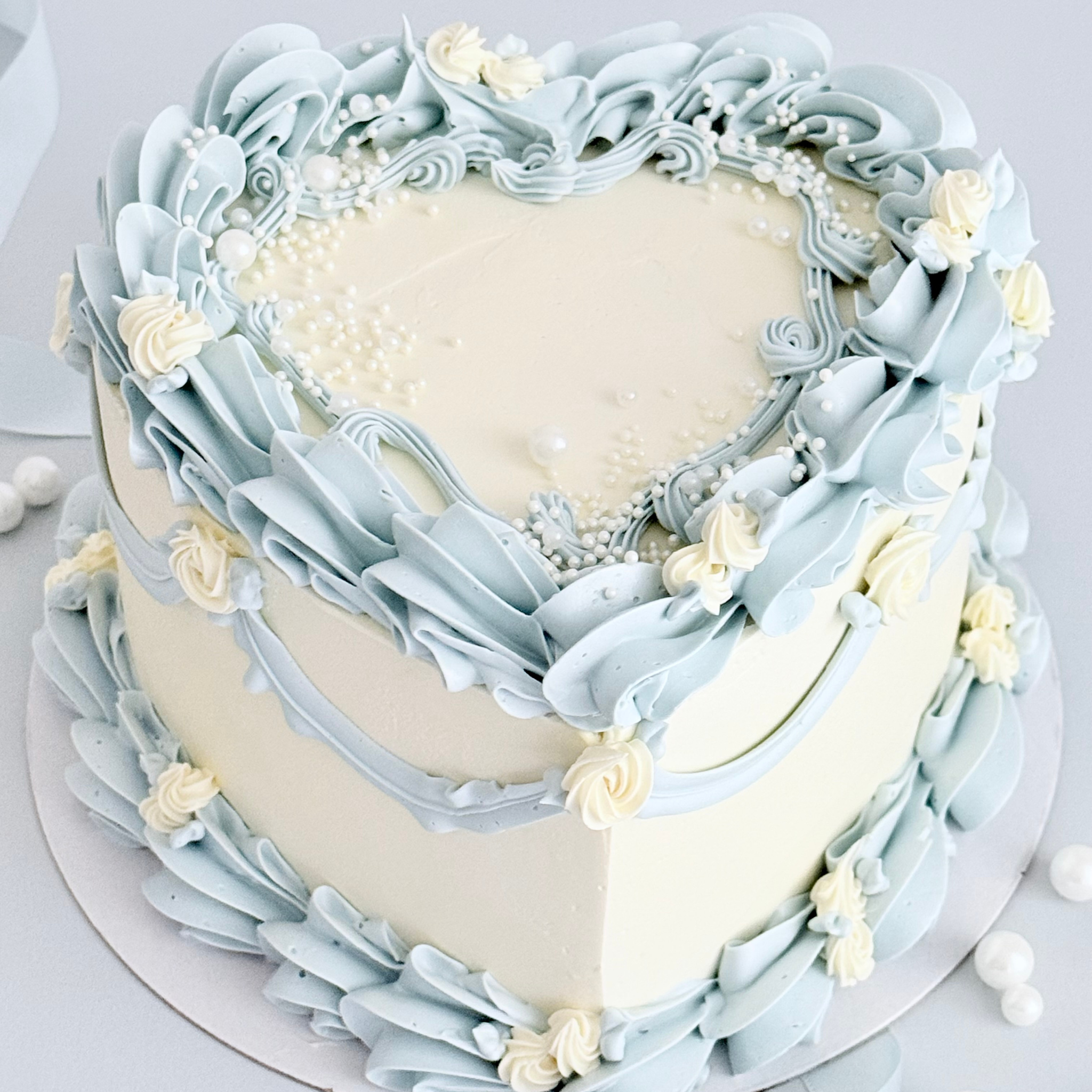Blue Rose Heart Cake - Cake Choice