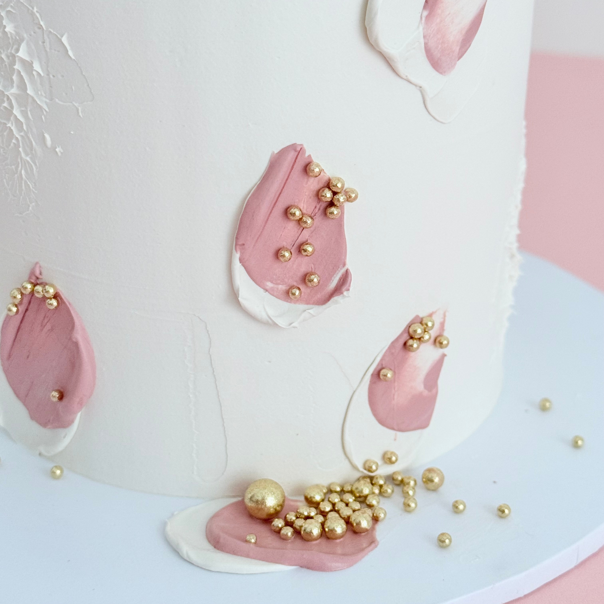 Elegant Macarons Cake -  - Cake Choice