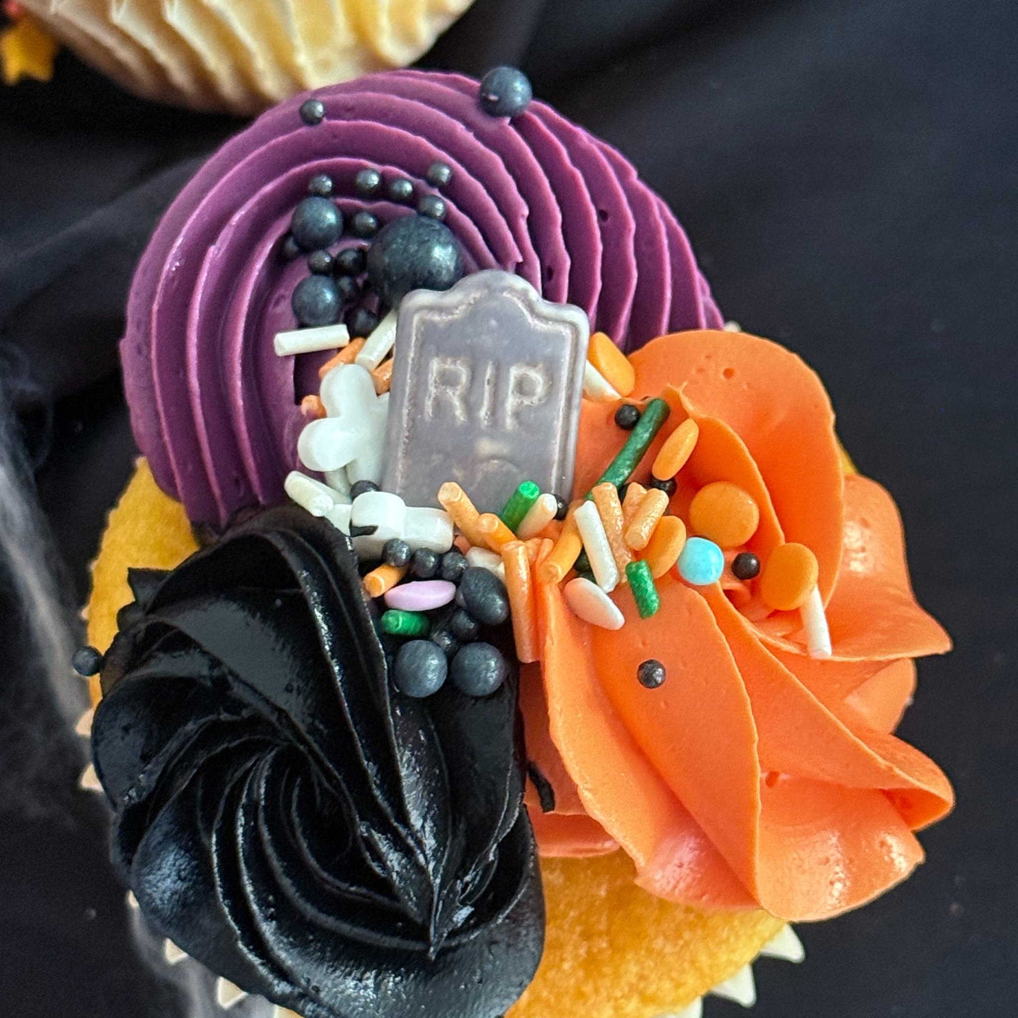 Creepy Cute Cupcakes