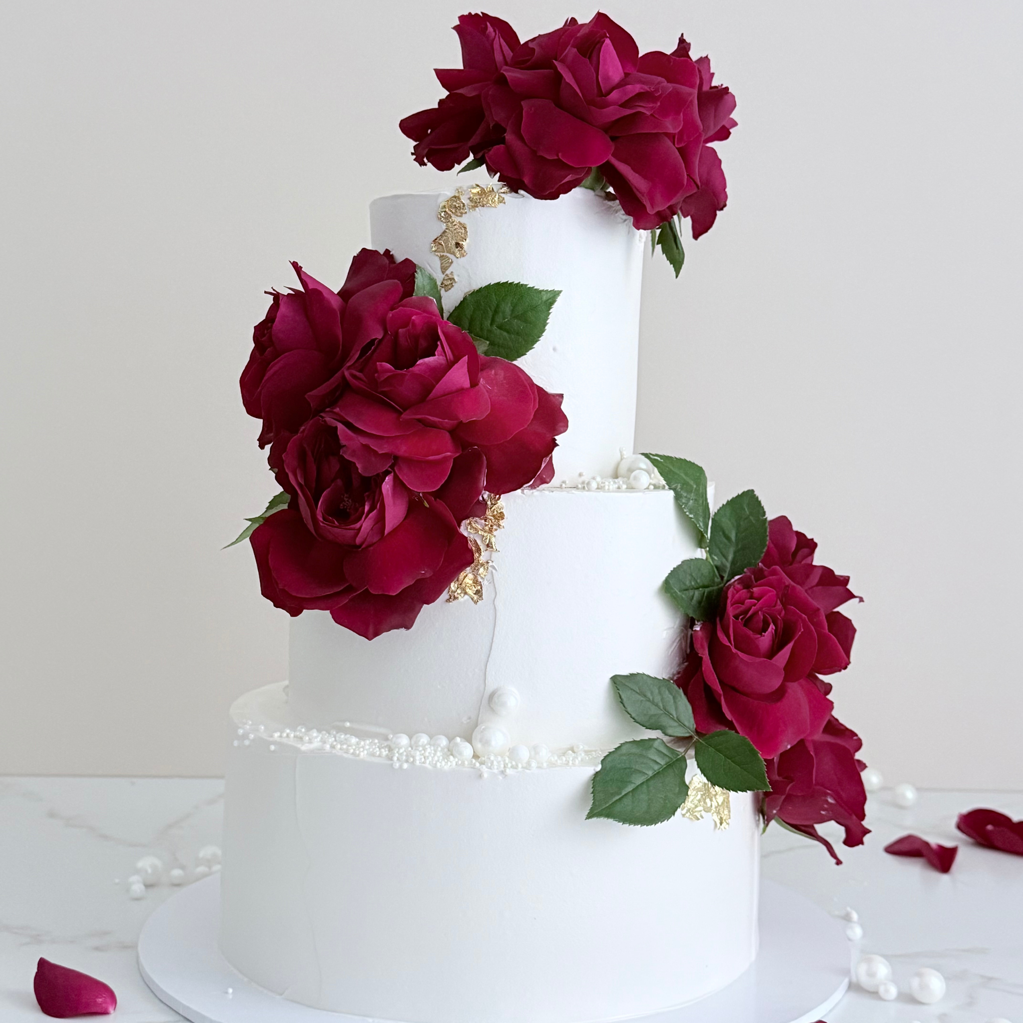 Red Rose Three Tier Cake - Cake Choice