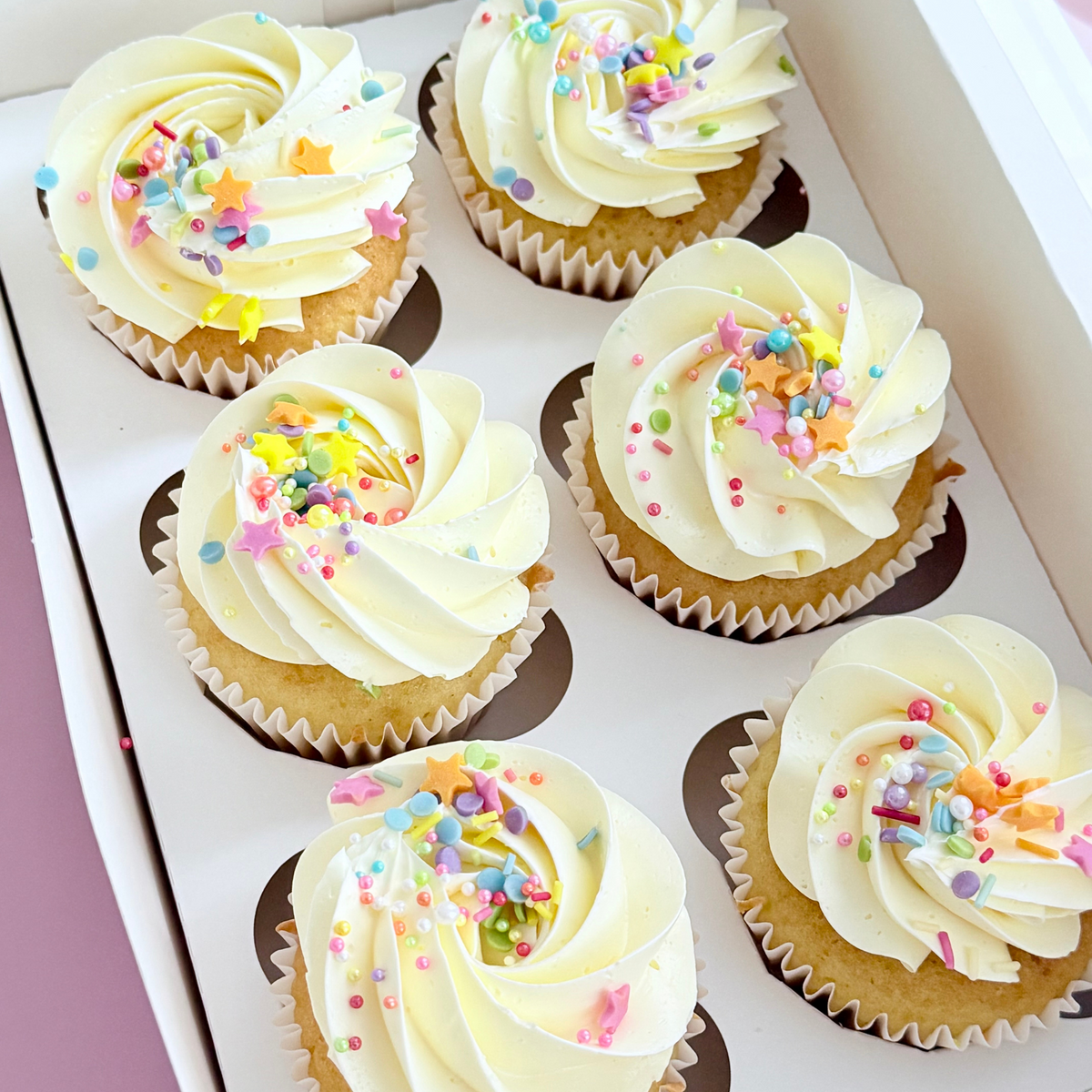 Vanilla Cupcakes - Cake Choice London