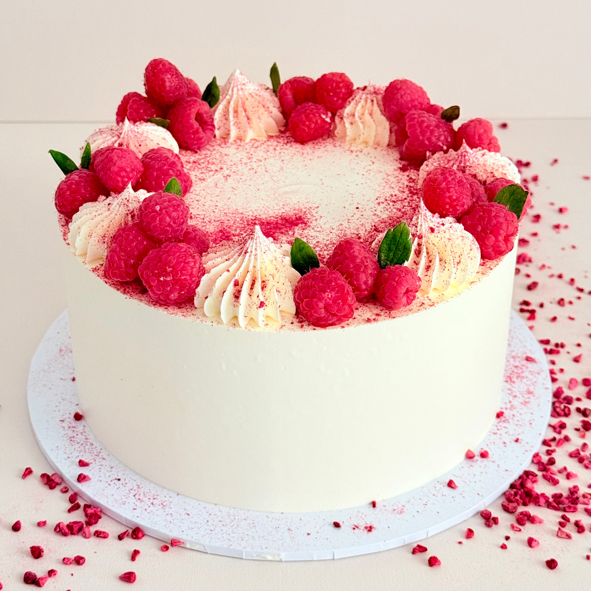 Vanilla & Raspberry Cake - Cake Choice