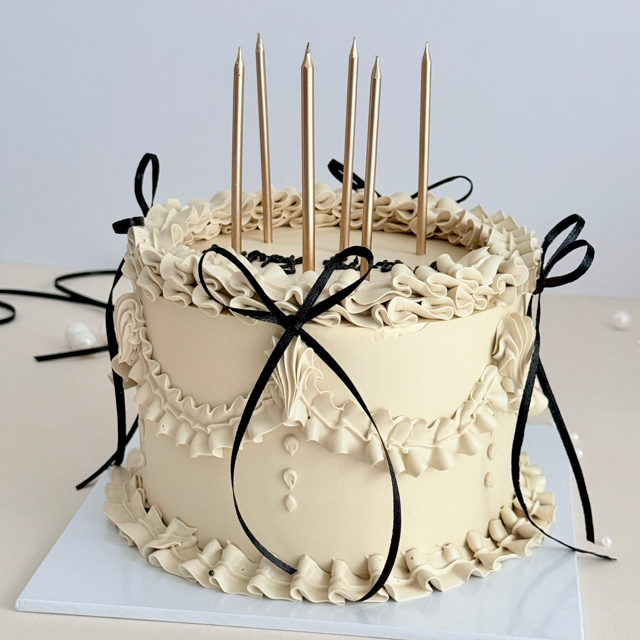 Latte Bow Vintage Cake - Cake Choice