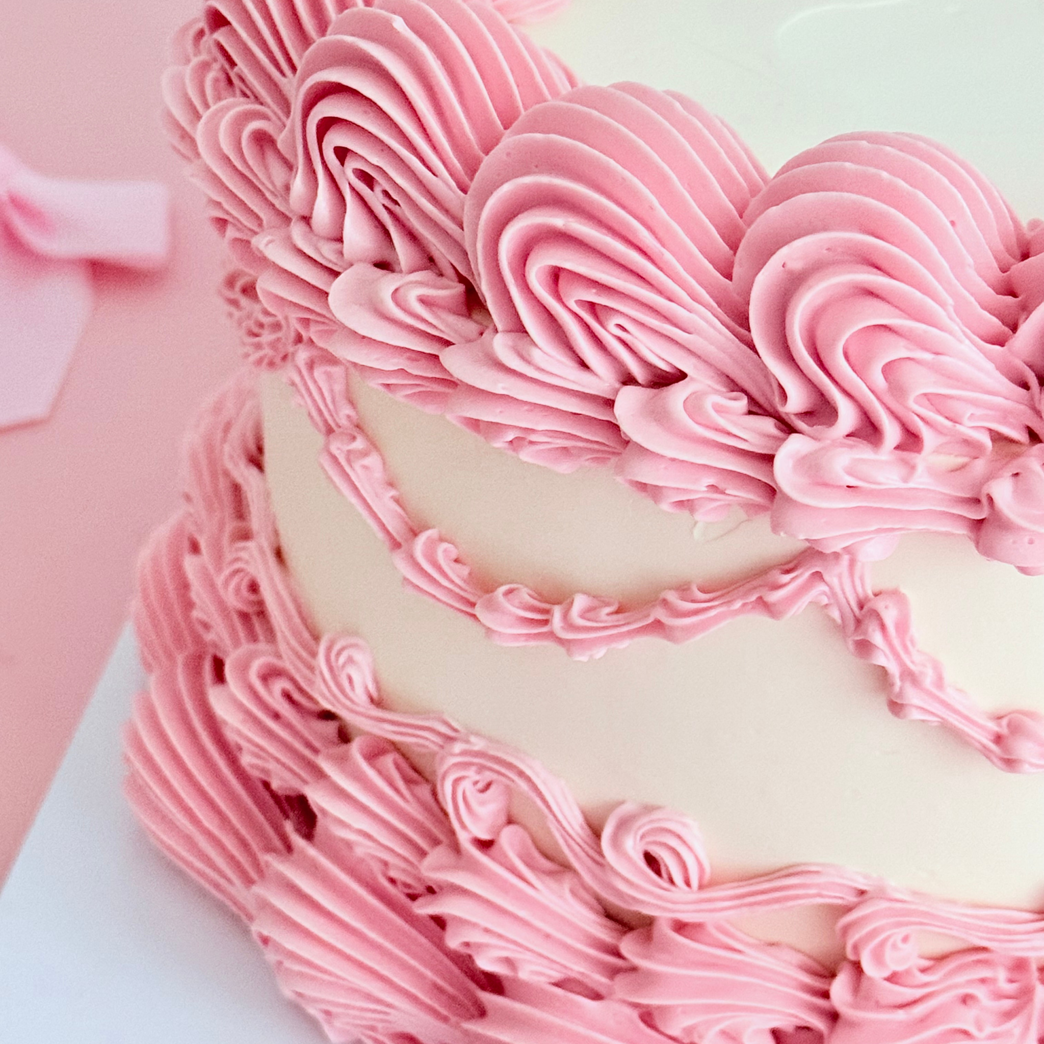 Pretty Pink Lambeth Cake - Cake Choice