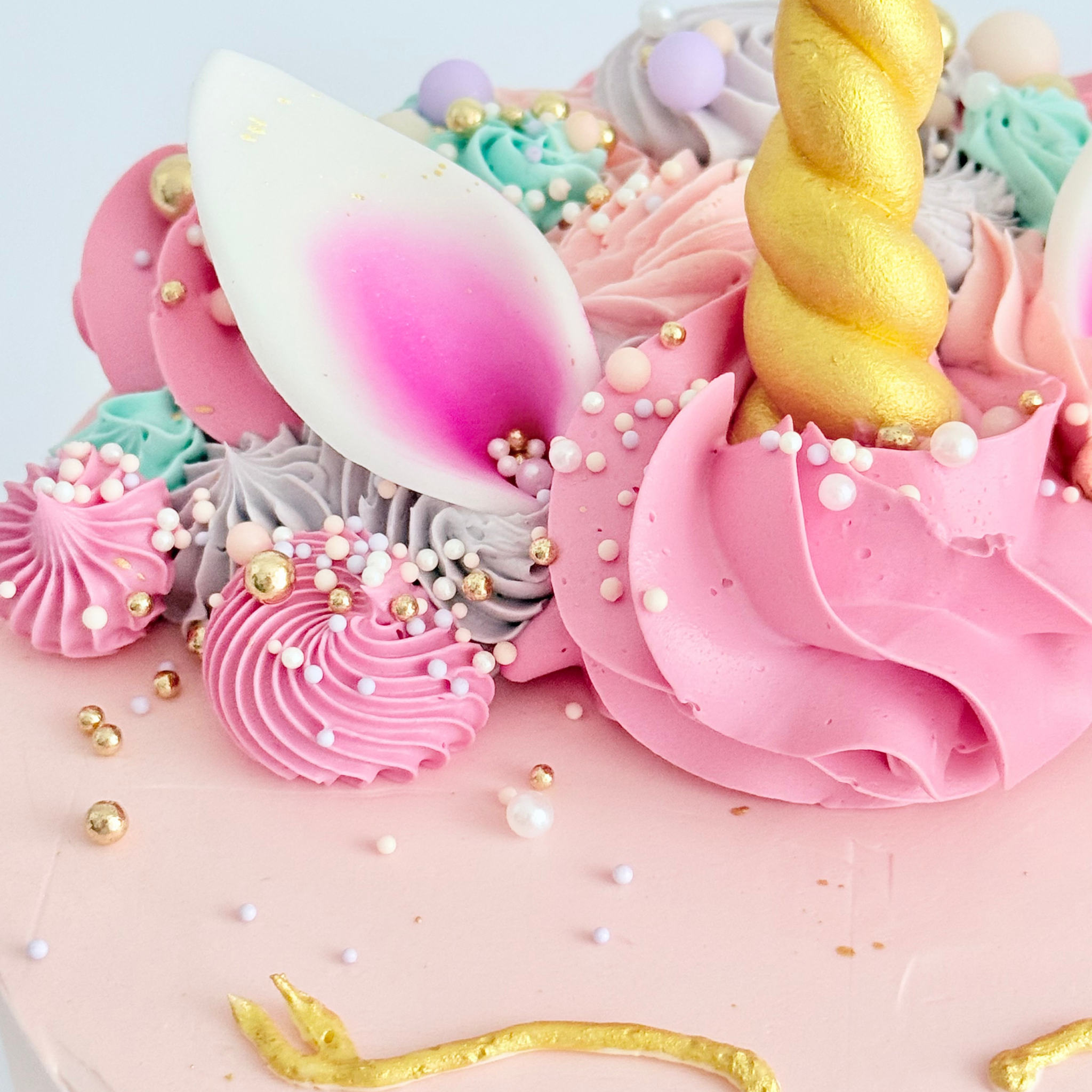 Unicorn Tall Cake - Cake Choice