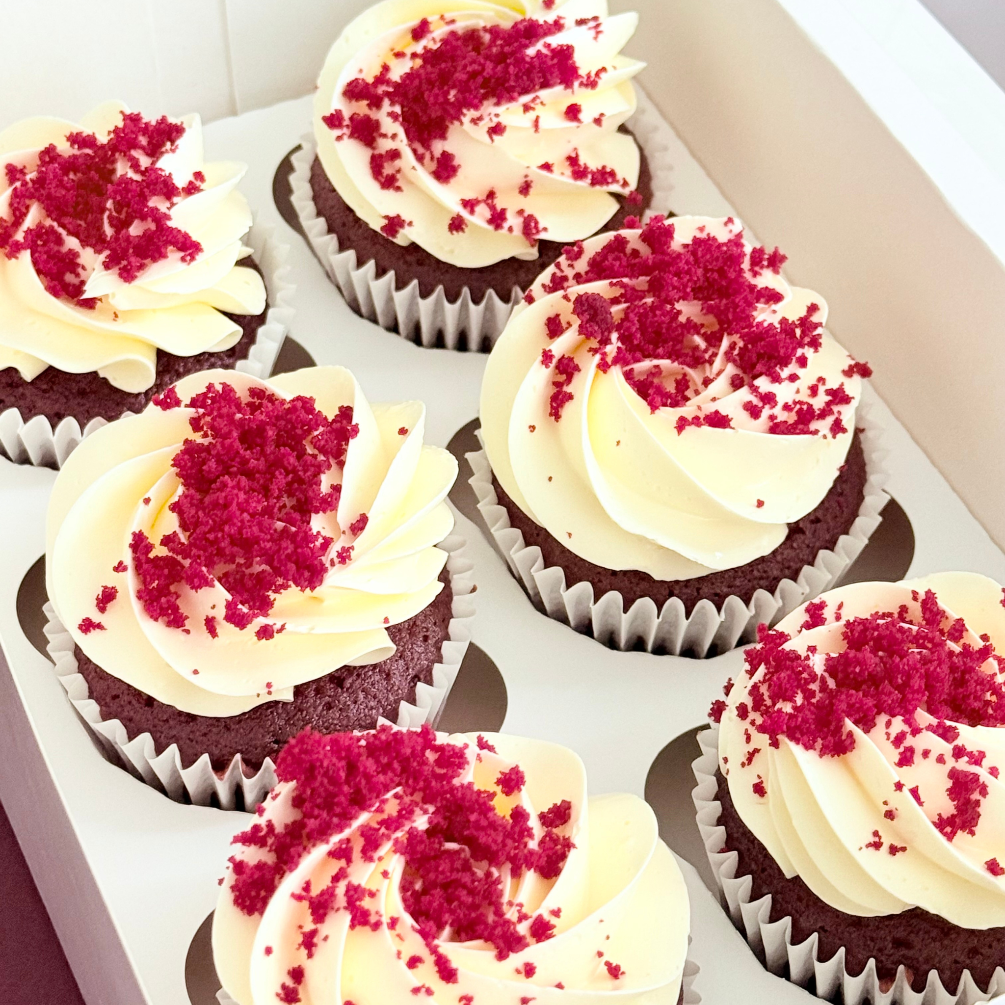 Red Velvet Cupcakes - Cake Choice