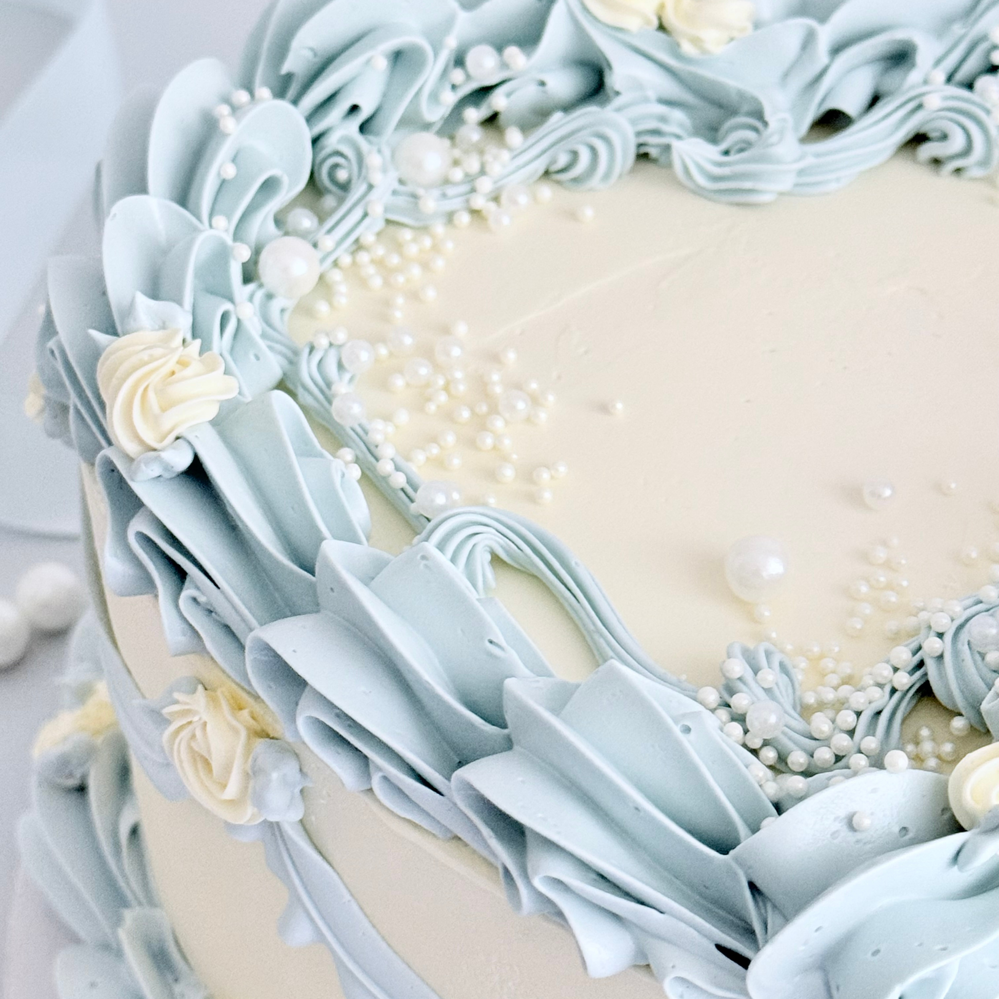 Blue Rose Heart Cake - Cake Choice